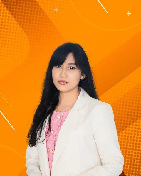นางสาวมินทร์ธาดา เขียวทะเล