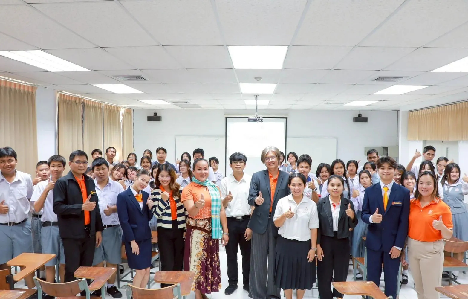 สาขาวิชาอุตสาหกรรมการท่องเกิจกรรม สร้างแรงบันดาลใจสู่วิชาชีพ กิจกรรมเรียนรู้ภาคปฏิบัติแก่นักเรียน รร.เกียรติคุณวิทยา